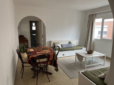 Apartamento en Alquiler Peninsula - 1 Dormitorio con Cochera