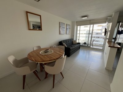 Alquiler invernal Apartamento de 1 Dormitorio en Punta del Este - Edificio con Amenities