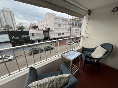 Apartamento invernal en Península, 2 dormitorios, garaje y balcón