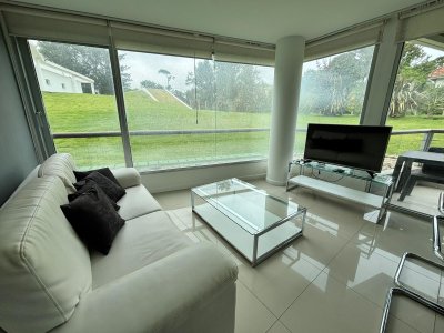 Apartamento de 3 dormitorios, primera linea Punta del Este