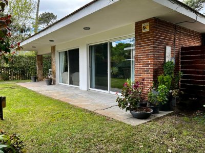 CASA EN ALQUILER TEMPORADA PARADA 9 DE LA MANSA