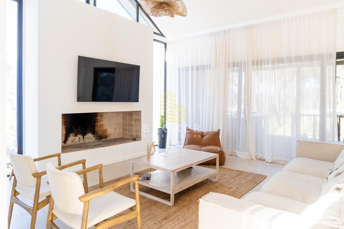Venta casa barrio privado La Barra Reserva Montoya punta del este