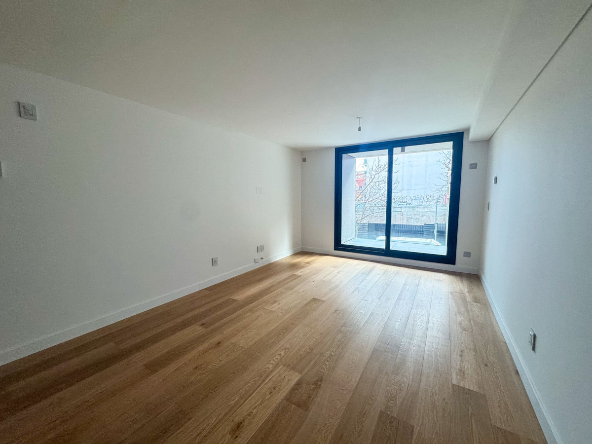 Apartamento de categoría 1 dormitorio - Frente a Parque Biarritz