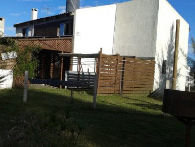 2 Casas en Balneario Cuchilla Alta!!!   ACEPTA BANCO !!