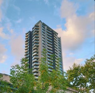 Alquiler Departamento 2 dormitorios en Nostrum Bay Piso alto Centro (cod 1256)