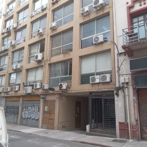 Alquiler oficina 80m en Ciudad Vieja