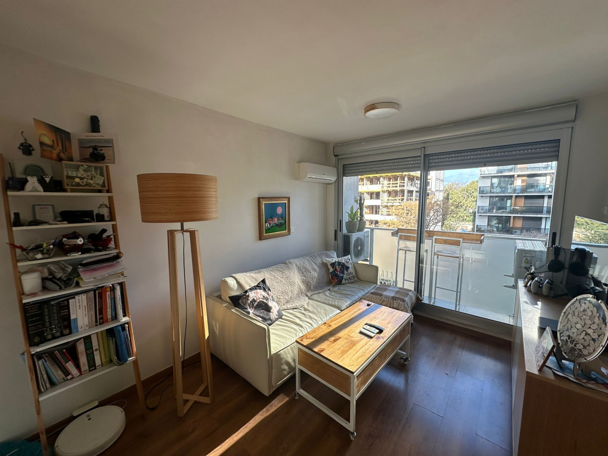 Apartamento ID.1520/Venta-Apartamento-en-Exclusiva-2-dormtorios-1-en-suites-con-garaje-al-frente-en-el-corazón-de-Parque-Batlle-(cod-1520) - Venta Apartamento en Exclusiva 2 dormtorios 1 en suites con garaje al frente en el corazón de Parque Batlle (cod 1520)