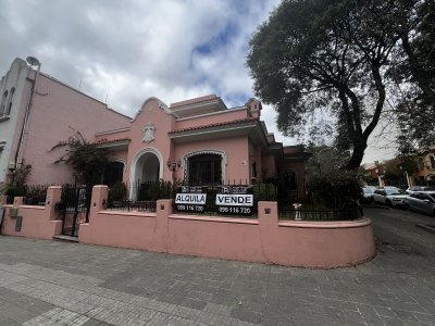*** Venta en Exclusiva *** Casa en Punta Carretas (cod 1456)
