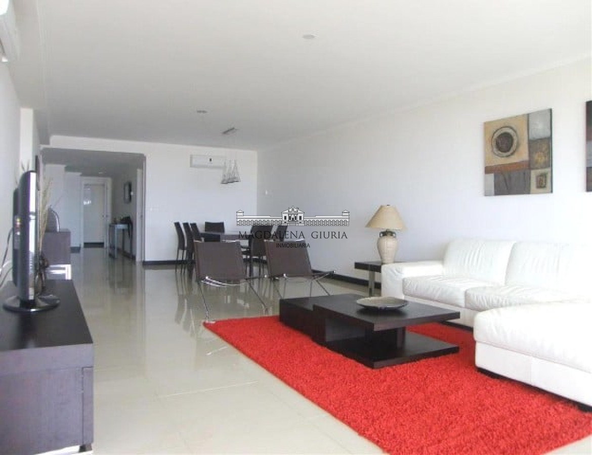Brava - GoPunta - Portal Inmobiliario de Punta del Este - Maldonado