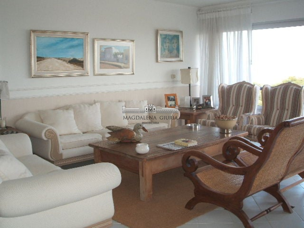Brava - GoPunta - Portal Inmobiliario de Punta del Este - Maldonado