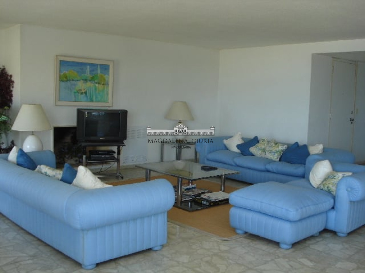 Brava - GoPunta - Portal Inmobiliario de Punta del Este - Maldonado