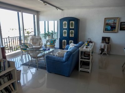 Apartamento en venta y alquiler temporario Peninsula 3 dormitorios