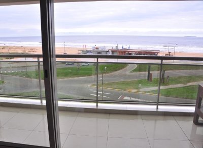 Apartamento en venta y alquiler temporario Playa Brava 4 dormitorios