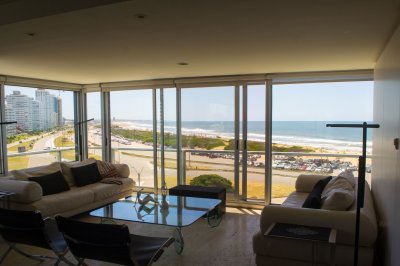Apartamento en venta Playa Brava 3 dormitorios