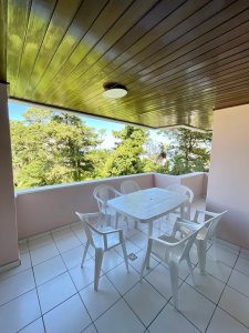 Apartamento en venta Playa Mansa 3 dormitorios