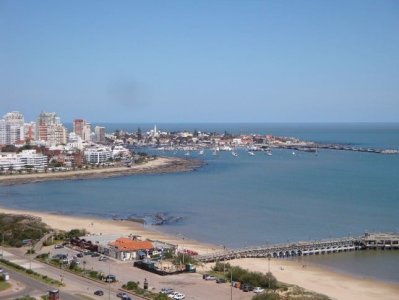 Apartamento en venta Playa Mansa 2 dormitorios