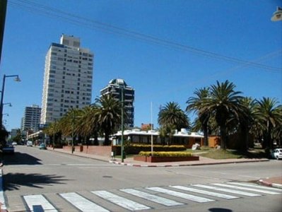 Apartamento en venta y alquiler temporario Peninsula 2 dormitorios
