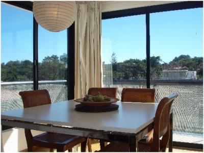 Apartamento en venta y alquiler temporario Playa Brava 3 dormitorios