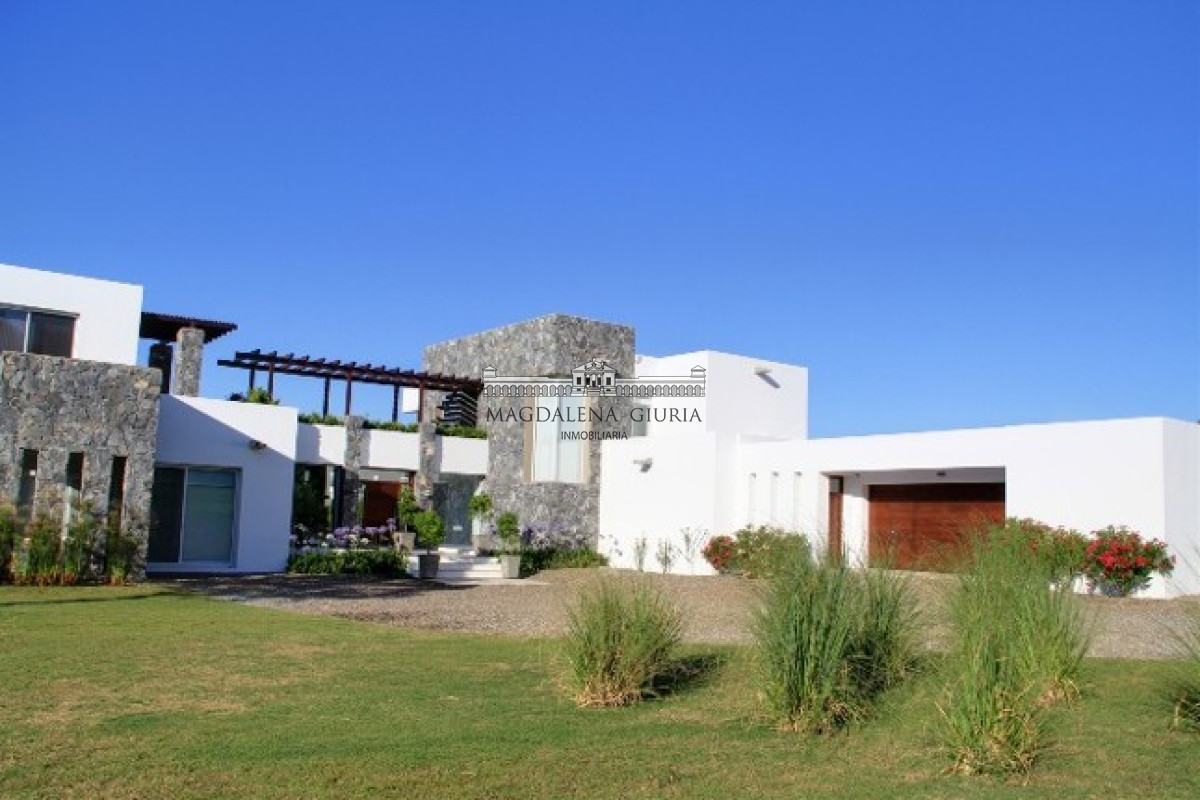 El Chorro - GoPunta - Portal Inmobiliario de Punta del Este - Maldonado