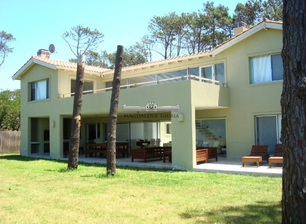 Laguna Estates - GoPunta - Portal Inmobiliario de Punta del Este - Maldonado