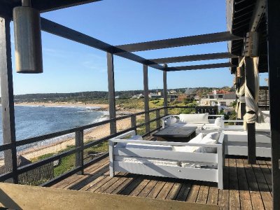 Casa en venta y alquiler temporario Jose Ignacio 4 dormitorios