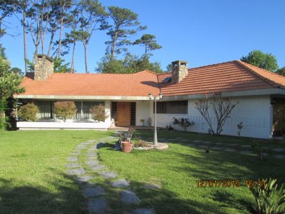Casa en venta Pinares 3 dormitorios