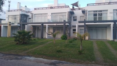 Apto en Manantiales