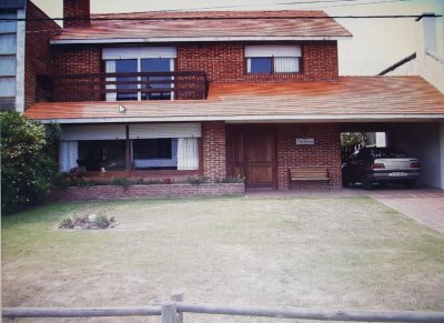 Casa en alquiler temporario Manantiales 3 ambientes