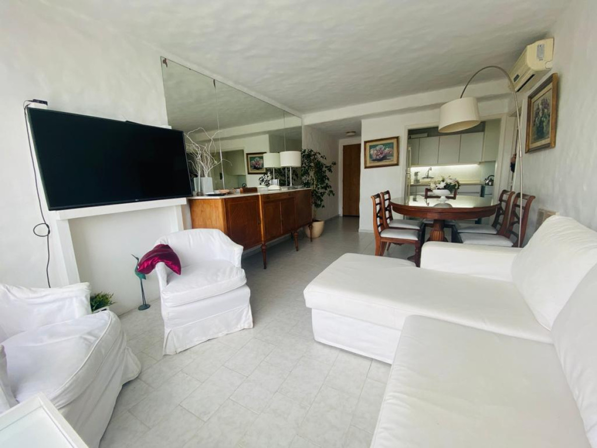 Venta de apartamento en la Península excelente ubicación 2 dormitorio 2 baños