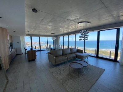 Apartamento en Venta en Surfside Punta del Este 3 Suites