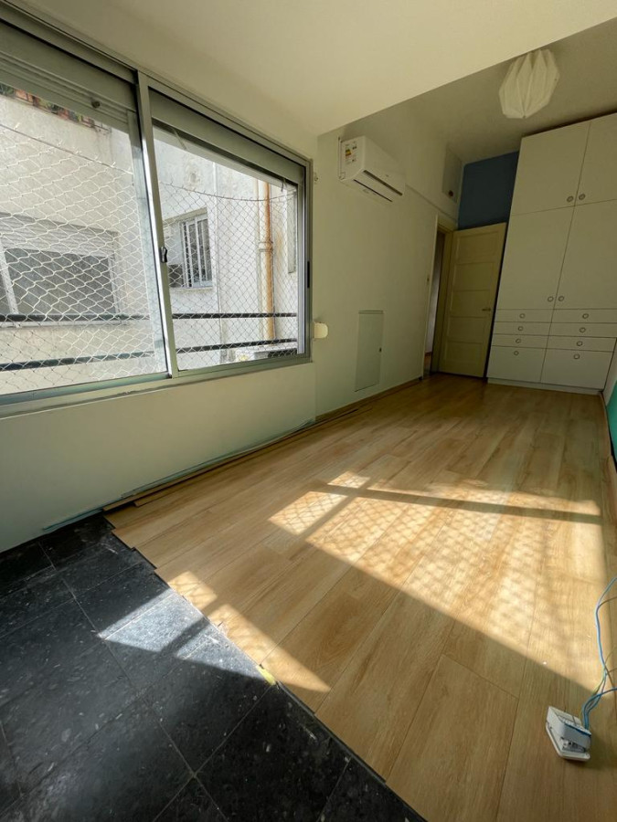 Venta Excelente apartamento de 3 dormitorios en zona exclusiva Punta carrtetas