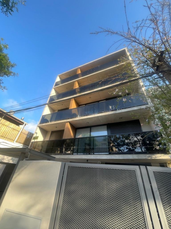 A Estrenar !! 1 Dormitorio + Balcon + Garage !!!!!