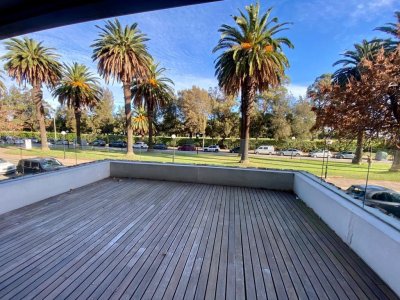 Incleible Planta En Frente Al Golf 2 D 3b+patio+garage