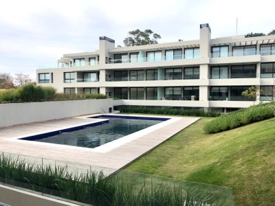 Excelente Apartamento En  Carrasco 2 D+b+garage
