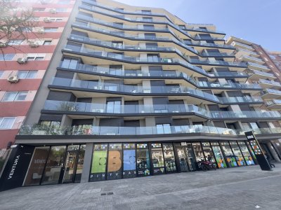 Alquiler apartamento 2 dormitorios + terraza + garaje 