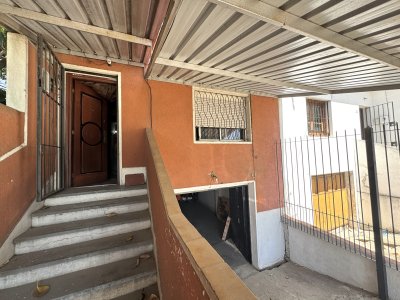 Venta casa 3 dormitorios + patio + garaje - Maroñas