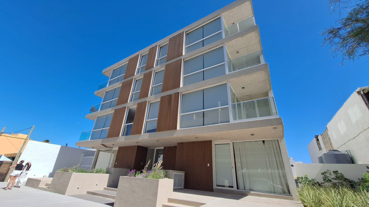 Ubicado a 50 mts del mar