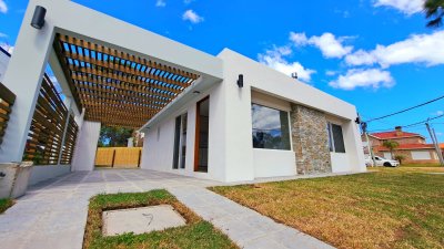 A estrenar a pasos del mar