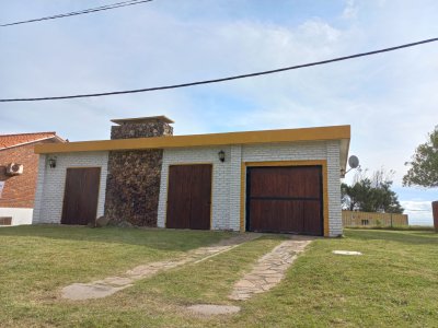 A pasos del mar