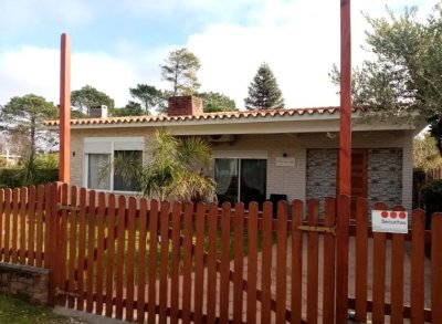 Casa en barrio Portales