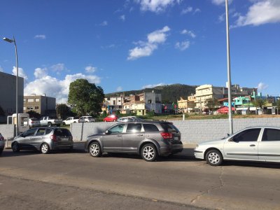 Espectacular predio con salida a 2 calles