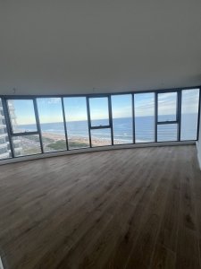 Venta de Apartamento de 4 Suites con Helipuerto, Cancha de tenis, Restaurante, Piscinas, Spa, Gimnasio, Cines y mucho más