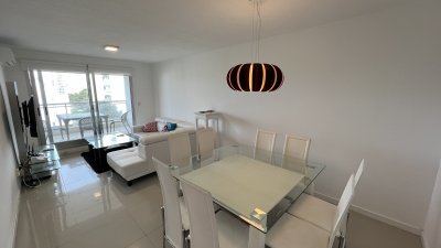 Apartamento con Parrillero exclusivo en Alquiler de Verano