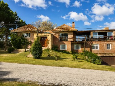 Casa tipo Villa Toscana - Vista al Mar
