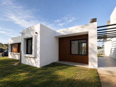 Casa 3 dormitorios a estrenar