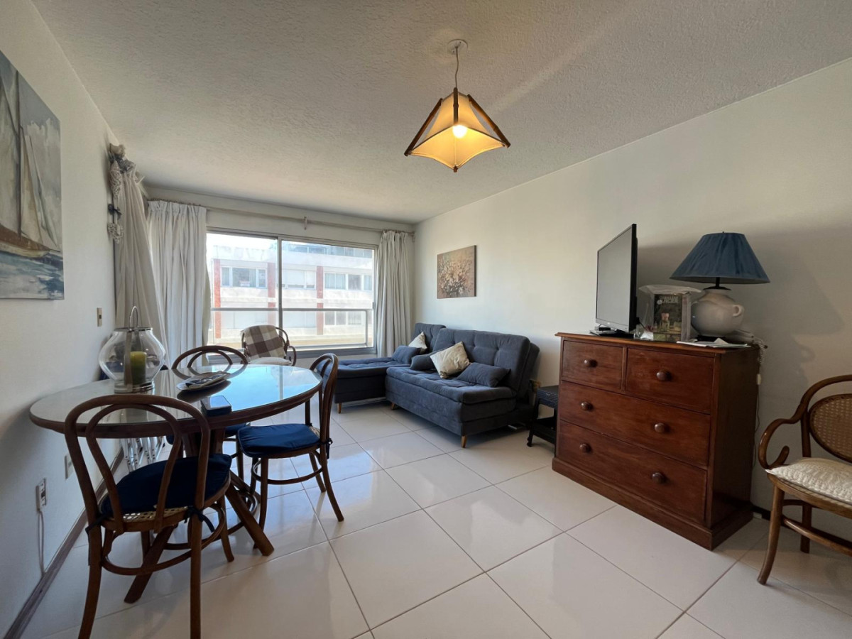 VENTA APARTAMENTO 1 DORMITORIO PENINSULA