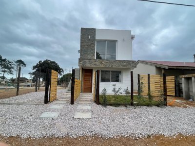Se ALQUILA Apartamento de 2 Dormitorios en Lausana