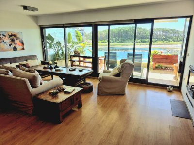 Exclusivo apartamento en Laguna del Diario