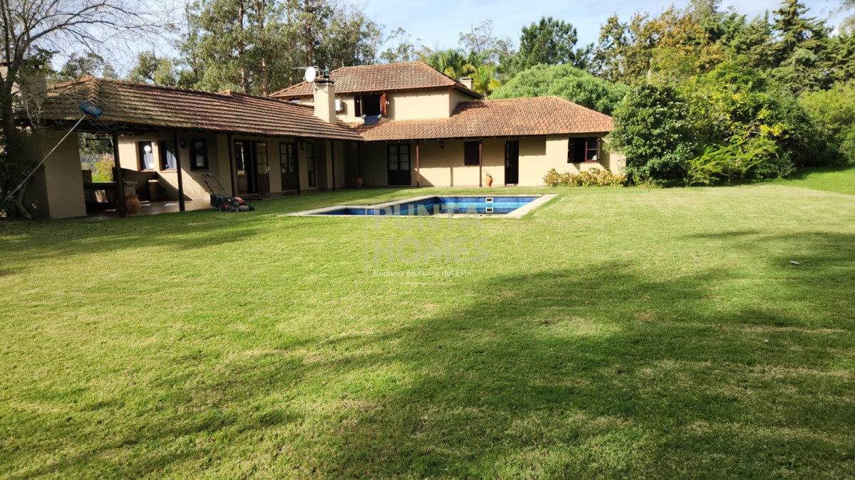 Comoda y amplia casa en Marly