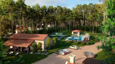 Venta de casa de 2 dormitorios en Barrio Privado en Punta del Este.